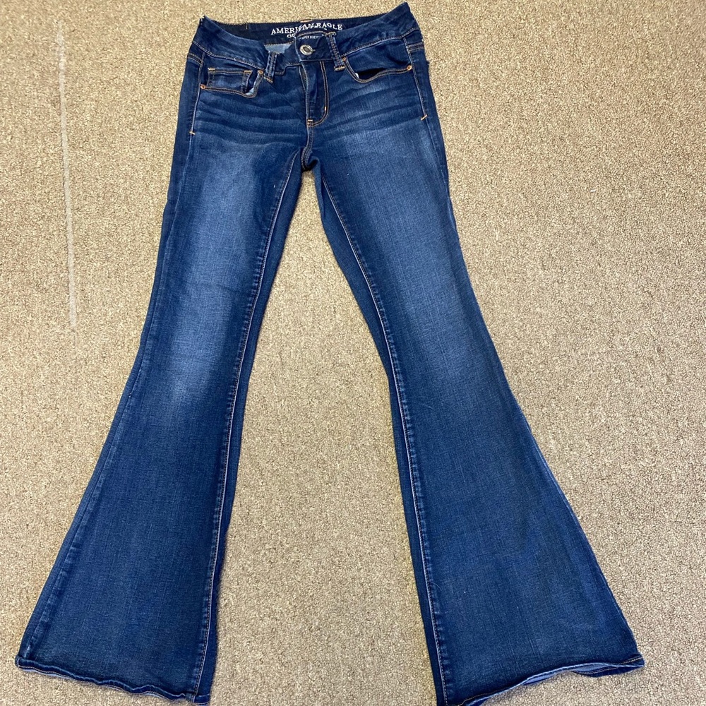 Size 2 American Eagle Flare Jeans